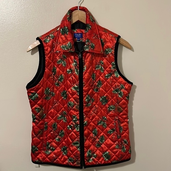 Ugly Christmas Sweater Sweaters - Tabi Women’s Quilted Christmas Vest Medium Red Holly Detail Zipper Closure